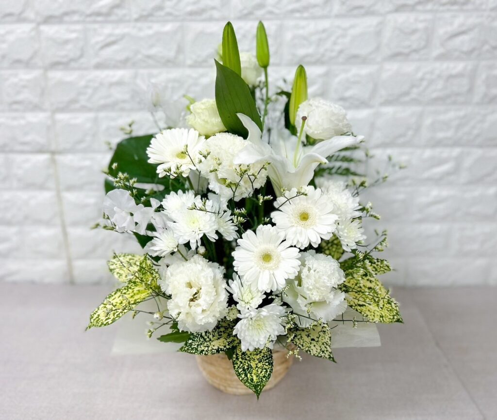 お盆のお供え花 ご予約受付中です