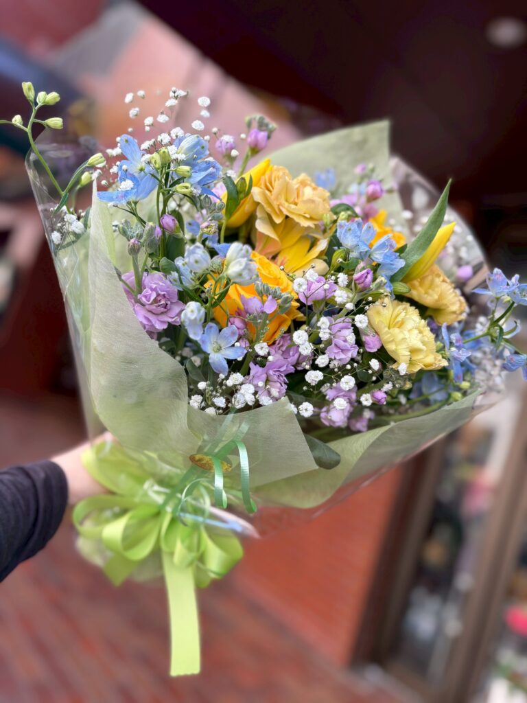 🌸卒業式の花束　ご予約受付中🌸